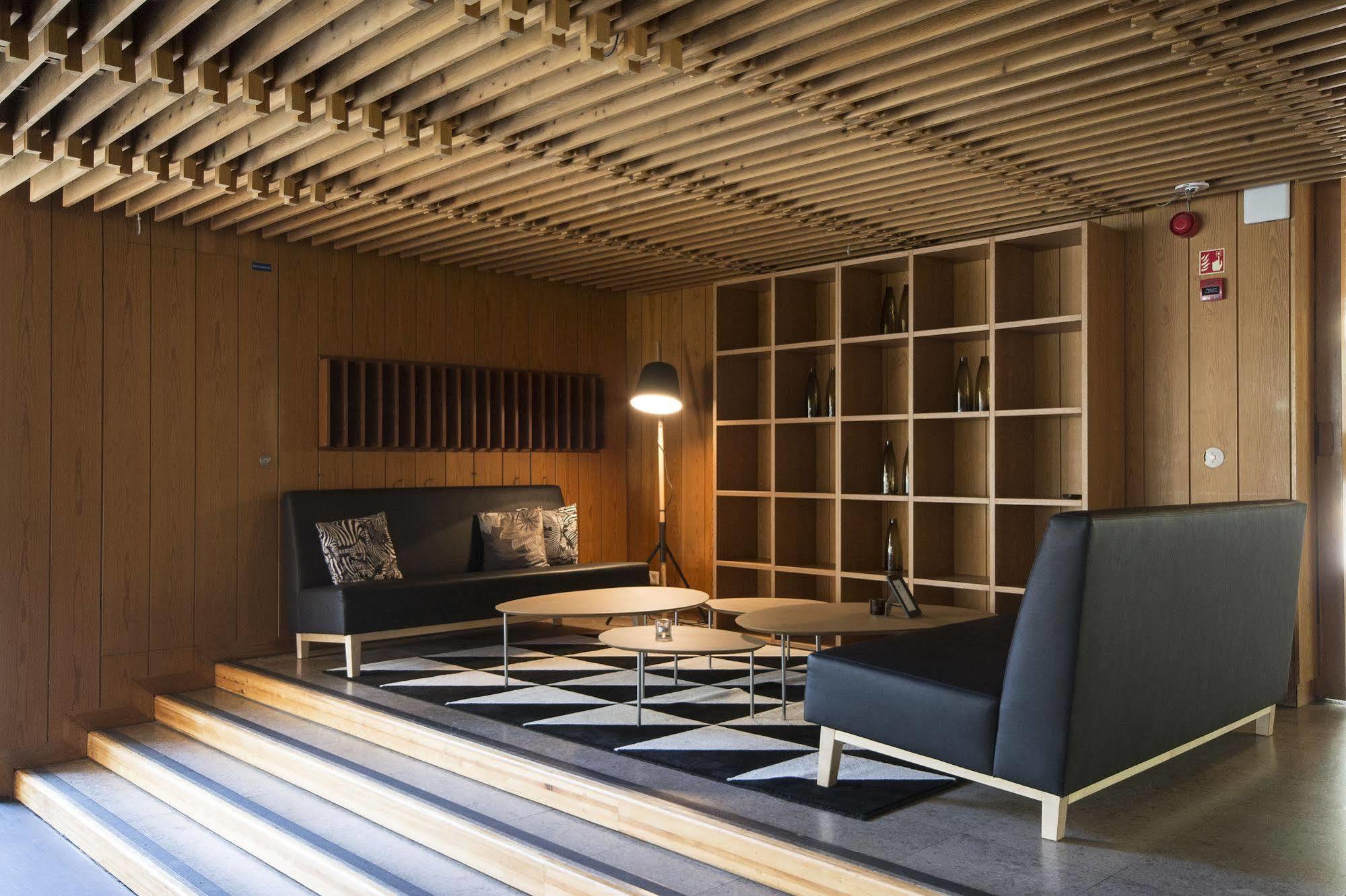 Rantapuisto 4* Helsinki
